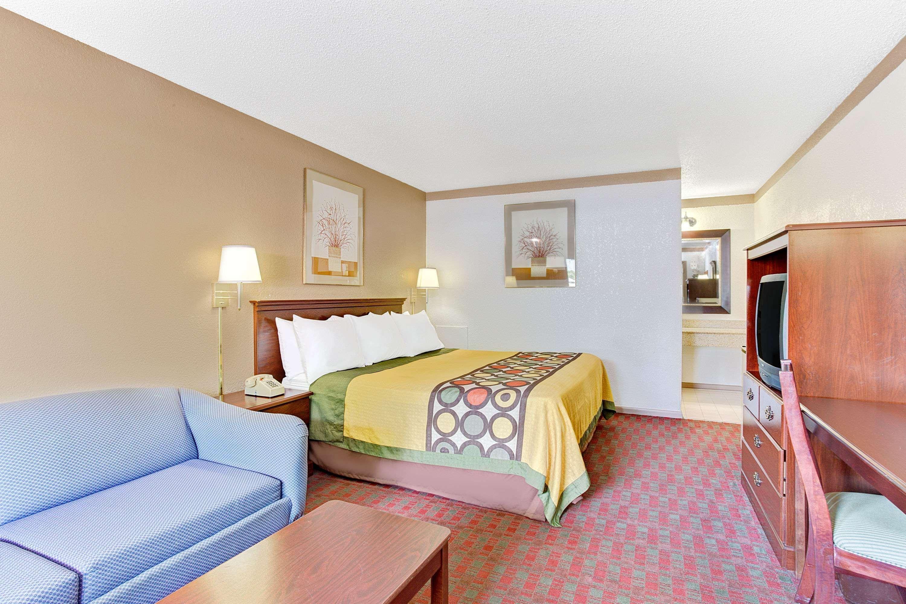 Super 8 By Wyndham Williamsburg/Historic Area Hotell Eksteriør bilde